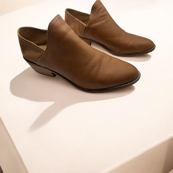 Lucky Brand Women's Tan/Brown Fausst Bootie Size 9.5 - Picture 1 of 12